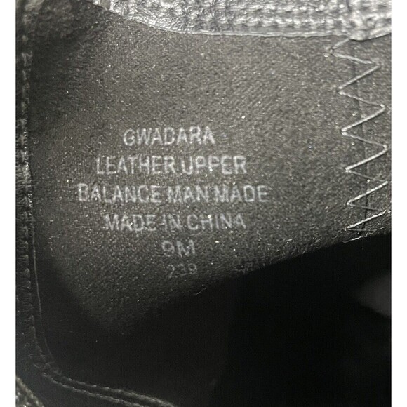 GUESS Gwadara Metallic Boots Booties Womens Size 9M Silver Tip Stiletto Heels - Picture 8 of 8